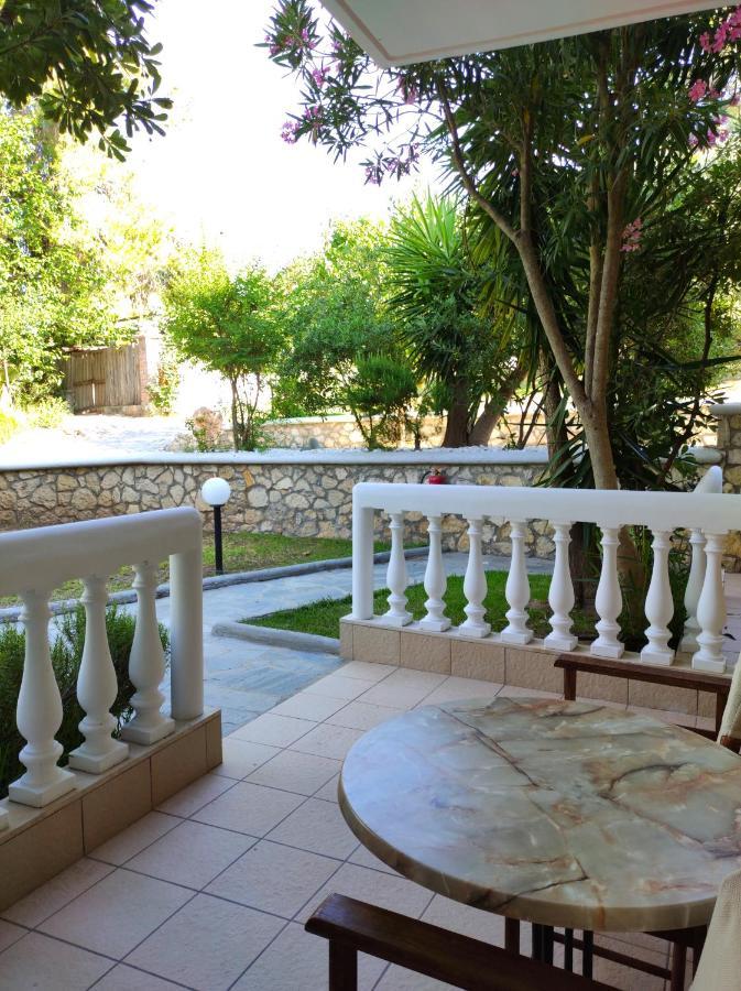 Chrouso Apartments Палиури Экстерьер фото